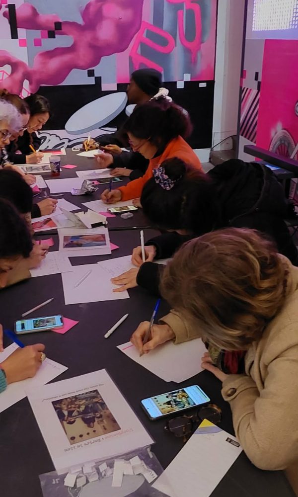 Atelier d'écriture et d'improvisation théâtrale pour la cohésion d'équipe